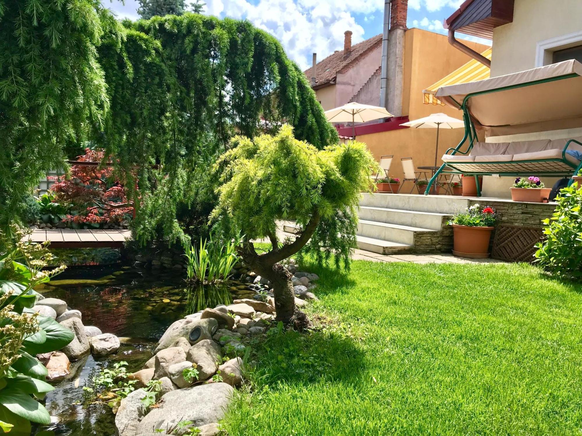 Cristi'S Rooms - Pensiune Oradea Exterior foto