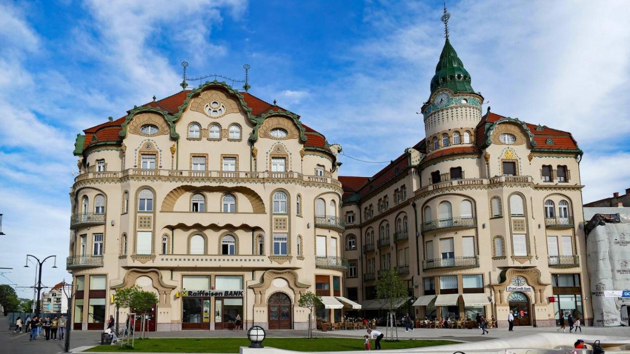 Cristi'S Rooms - Pensiune Oradea Exterior foto